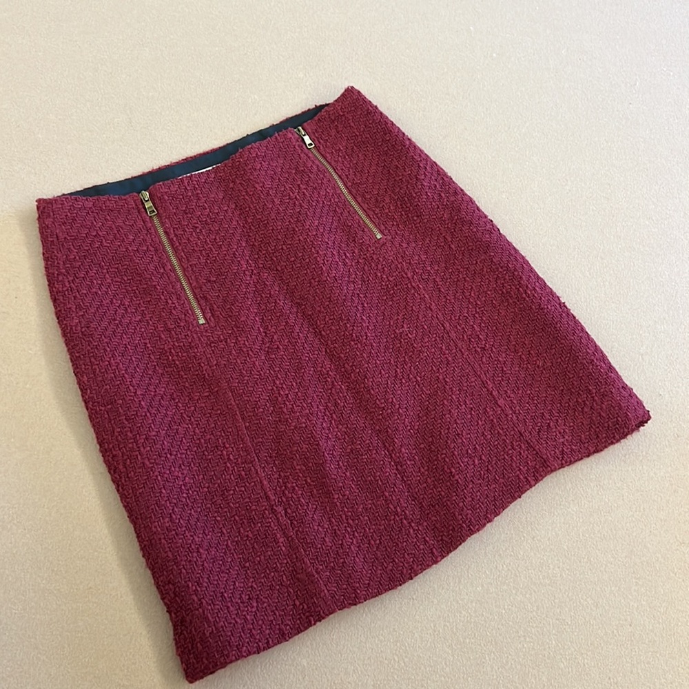 Loft skirt NWT